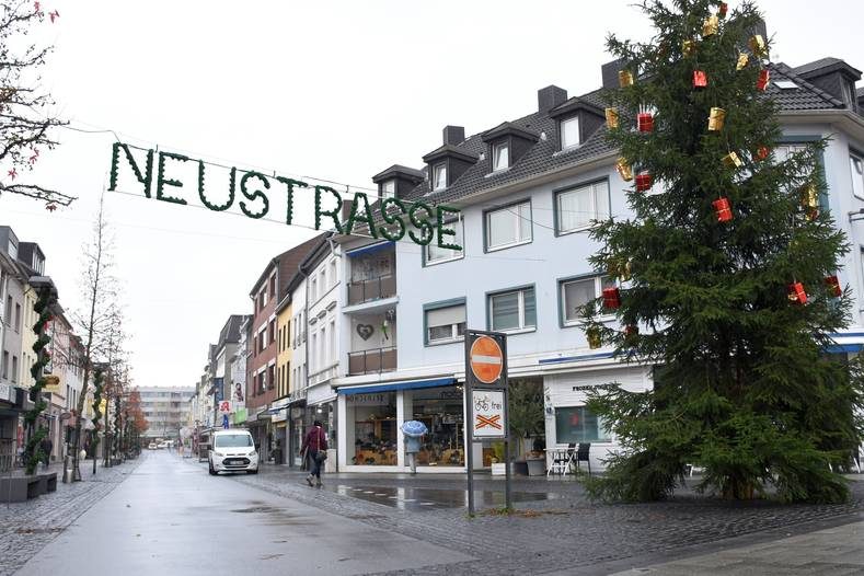 Weihnachtsbaum Neustr. 2020